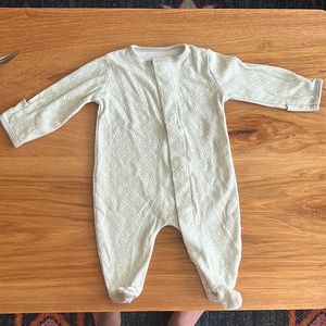 Magnetic Me Footie - never worn!